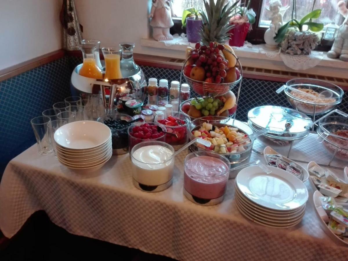 Gaestehaus Cafe Andrea Köflach Zewnętrze zdjęcie